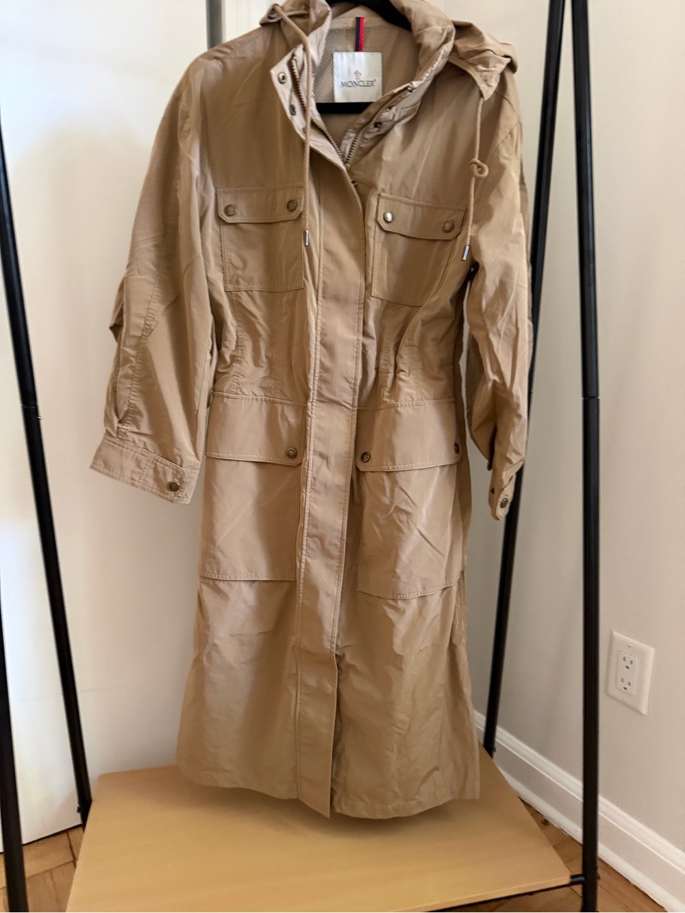 Moncler Nantes Hooded Shell Parka Beige Utility Trench Coat for Women - Picture 4 of 16